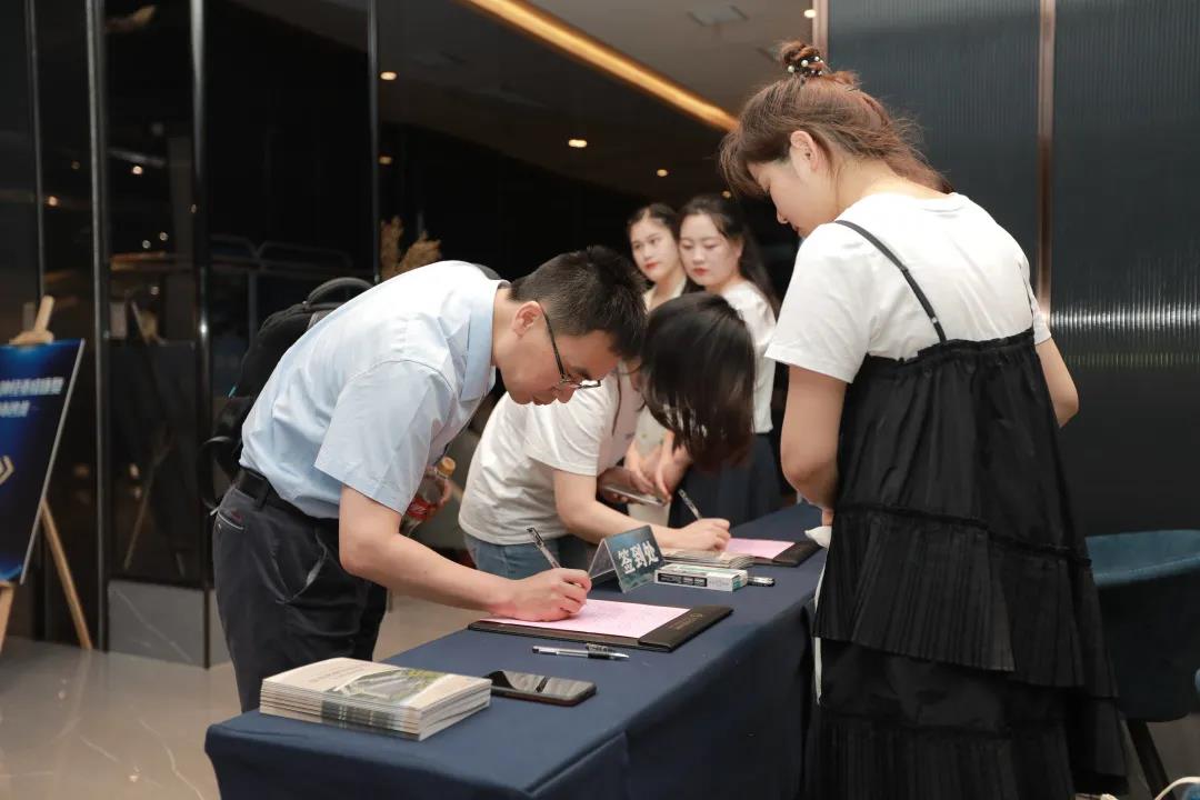 微信图片_20210719172139.jpg